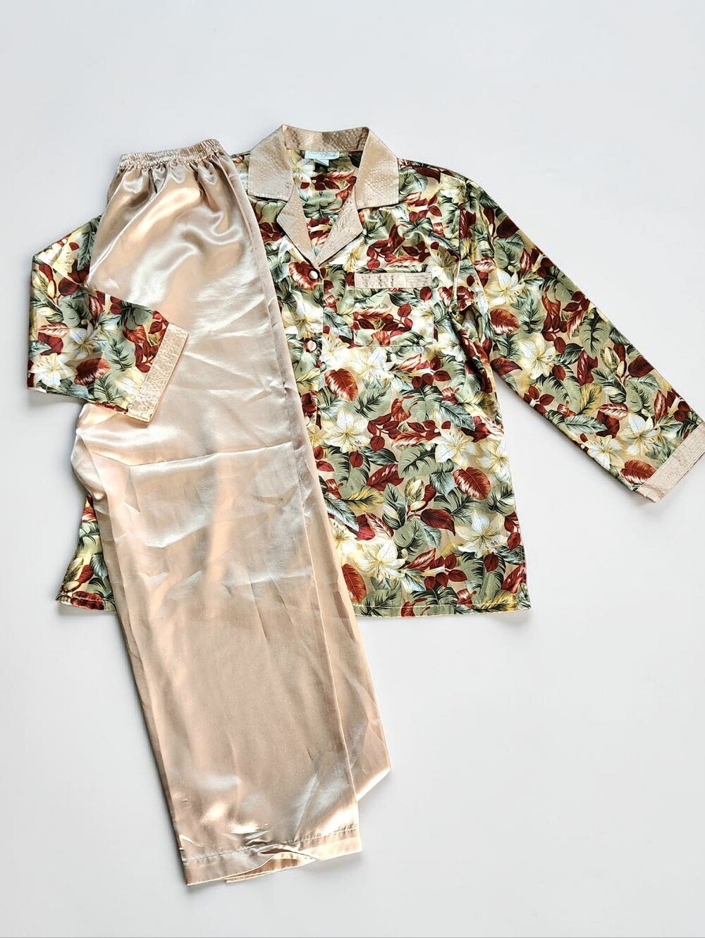 Vintage 90s Courtney Co Champagne Earth Tone Tropical Print Satin Pajama Set